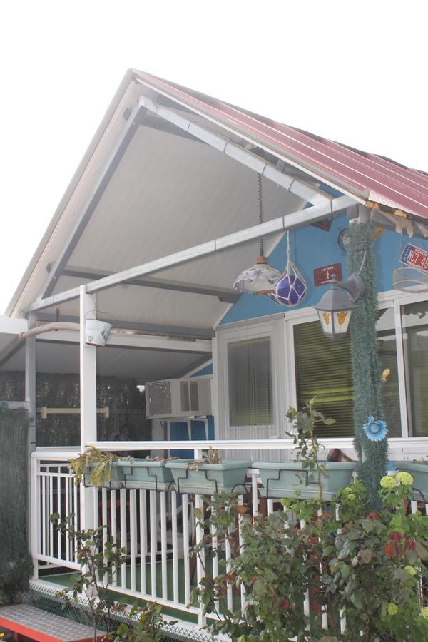 Camping Riba-Roja Exterior photo